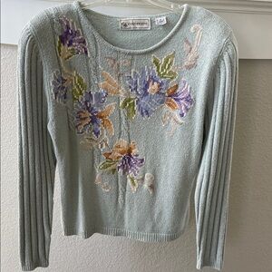 Evan Picone Women's Sweater - Mint Green with Purple Floral